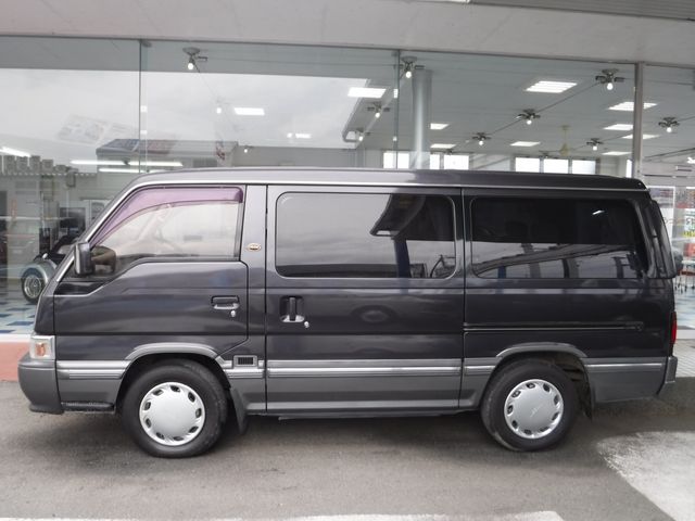 Nissan CARAVAN COACH 1992-06 17963-5