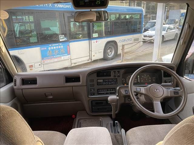 Nissan CARAVAN COACH 1992-06 17963-2