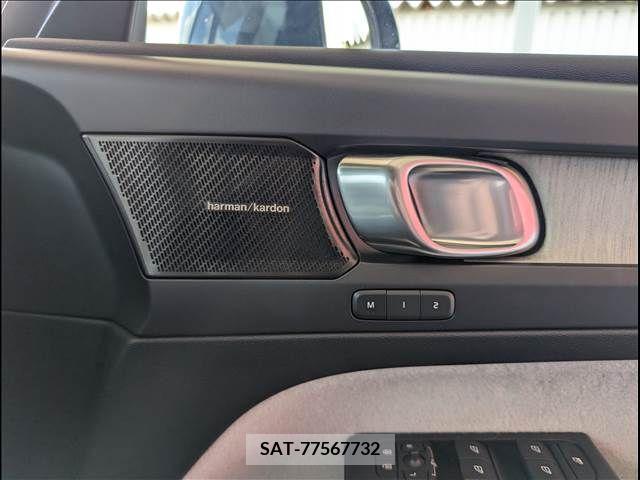 Volvo XC40 2019-01 375145-18