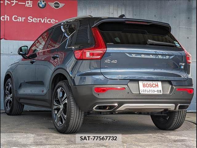 Volvo XC40 2019-01 375145-10