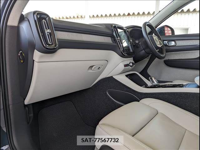 Volvo XC40 2019-01 375145-14