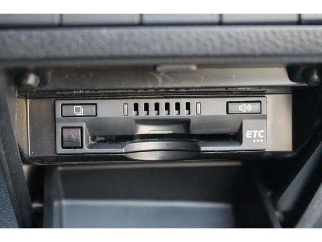 Toyota CAMRY HYBRID 2019-05 190748-3