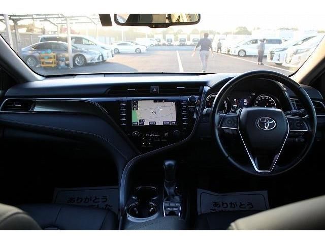 Toyota CAMRY HYBRID 2019-05 190748-14