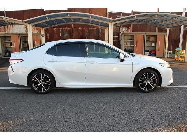 Toyota CAMRY HYBRID 2019-05 190748-8