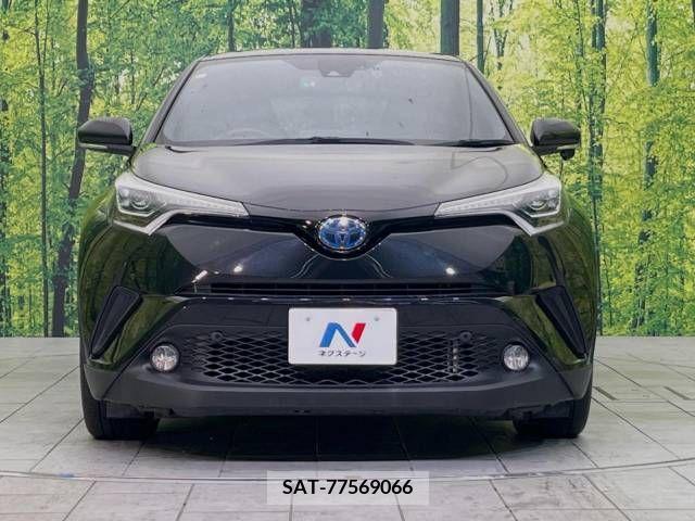 Toyota C-HR 2016-12 264172-14