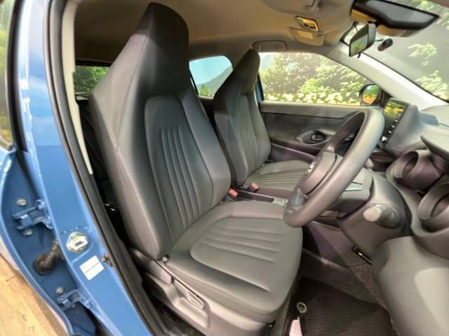 Toyota YARIS CROSS 2023-03 193369-10