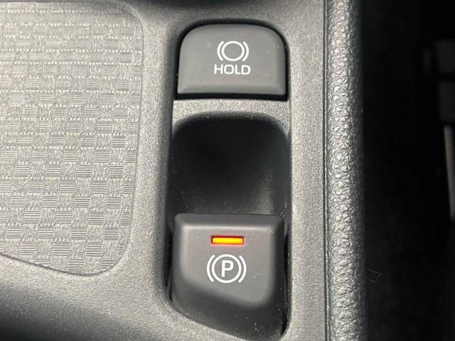 Toyota YARIS CROSS 2023-03 193369-6
