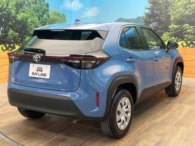 Toyota YARIS CROSS 2023-03 193369-19