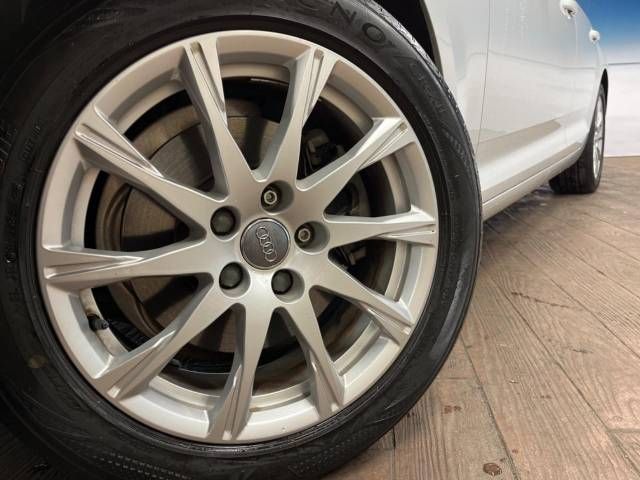 Audi A4 2016-02 27785-14