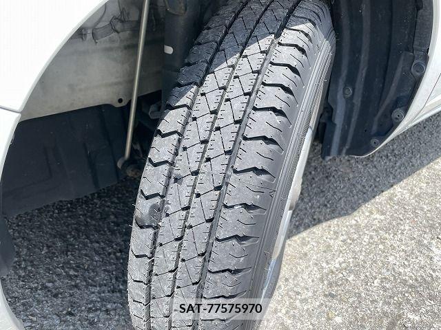 Toyota PROBOX VAN 2016-09 338503-5