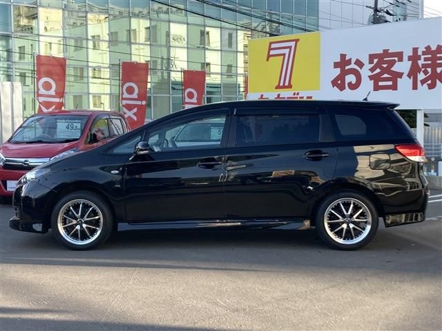 Toyota WISH 2010-12 2205-7