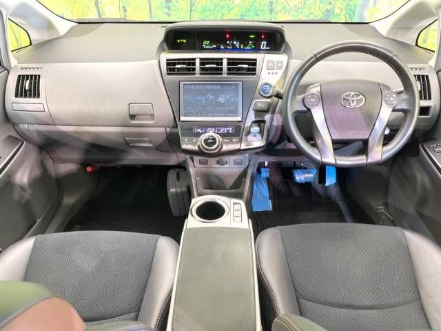 Toyota PRIUS ALPHA 2014-09 192085-1