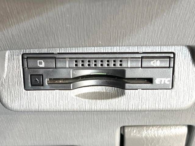 Toyota PRIUS ALPHA 2014-09 192085-4