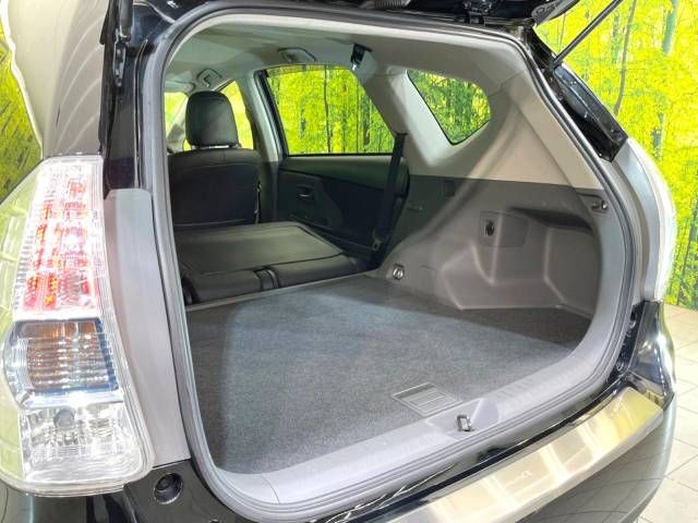 Toyota PRIUS ALPHA 2014-09 192085-10