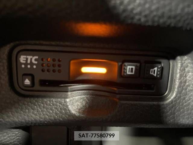 Honda N BOX CUSTOM 2018-02 364815-7