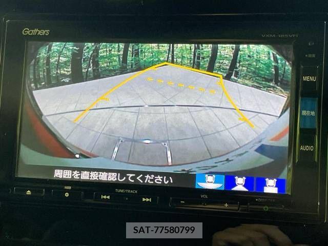 Honda N BOX CUSTOM 2018-02 364815-3