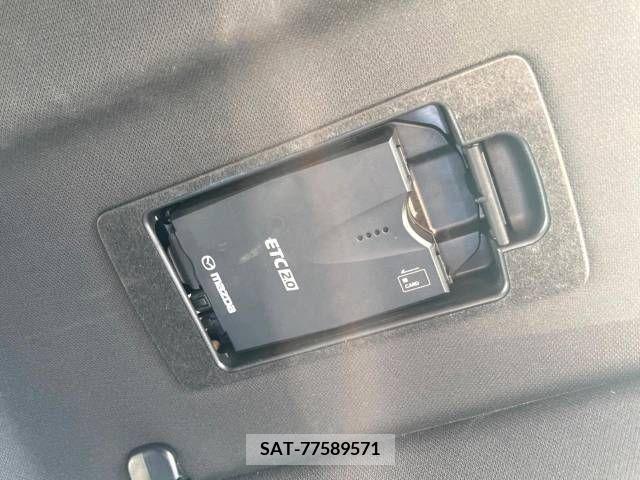 Mazda CX-8 2018-01 396258-10