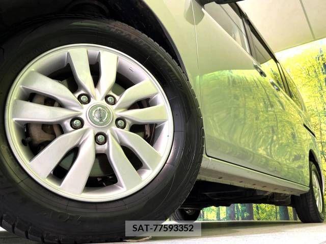 Nissan SERENA 2014-07 367815-14