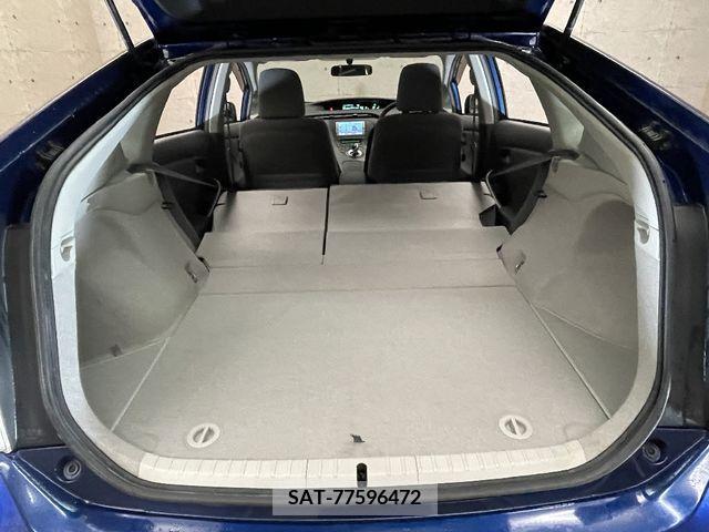 Toyota PRIUS 2009-12 240675-14