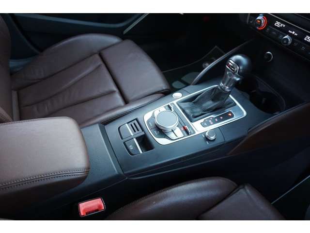 Audi A3 2015-06 22620-10
