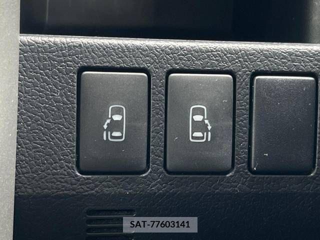 Toyota VOXY 2011-10 289867-5