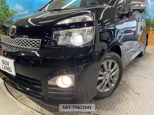 Toyota VOXY 2011-10 289867-12