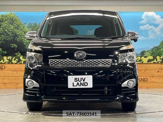 Toyota VOXY 2011-10 289867-14