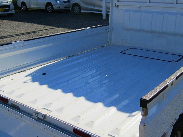 Mitsubishi MINICAB TRUCK 2014-09 29063-13