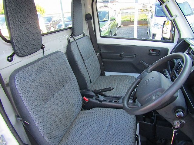 Mitsubishi MINICAB TRUCK 2014-09 29063-3