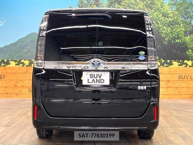 Toyota VOXY HYBRID 2015-09 350553-16
