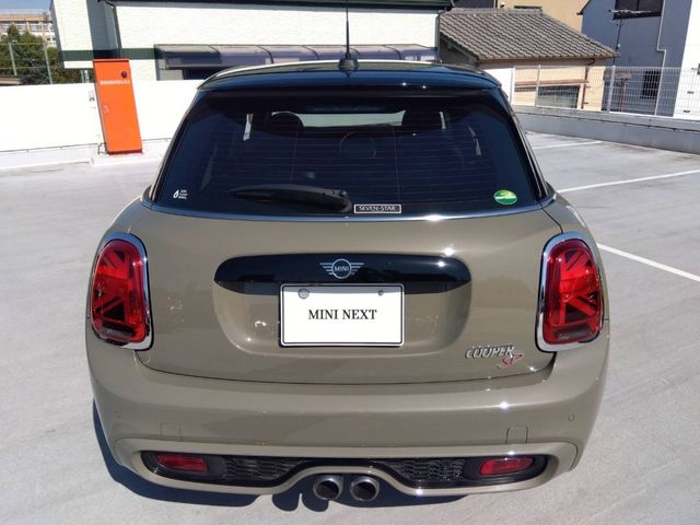 Bmw MINI 2019-09 24966-2