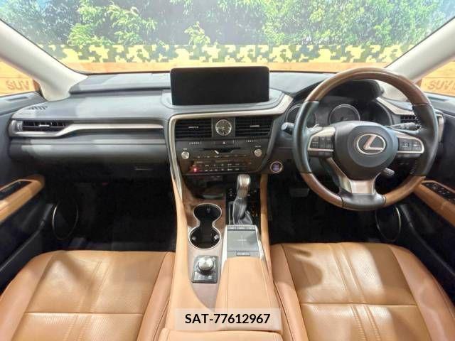 Lexus RX 2020-01 275830-1