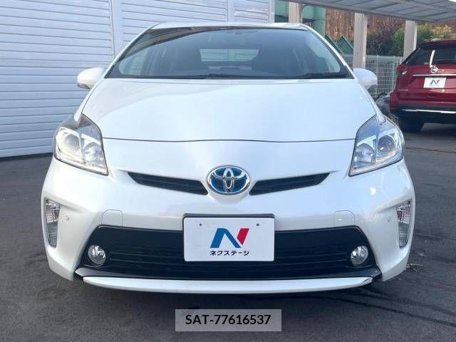 Toyota PRIUS 2015-08 322065-15