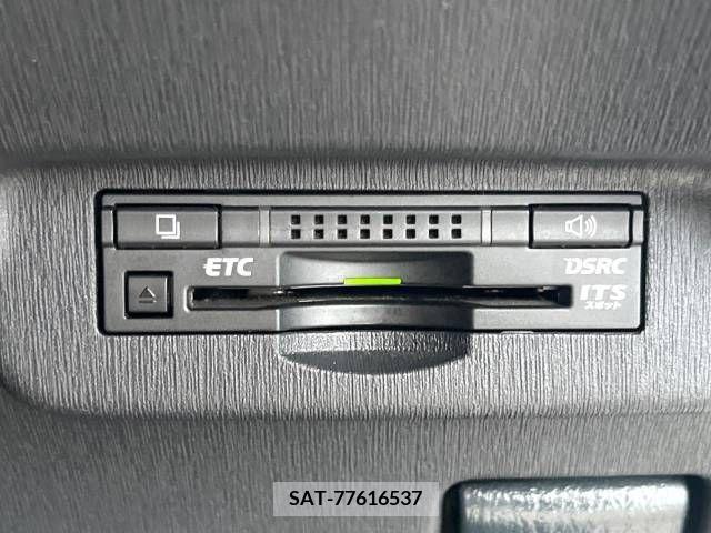 Toyota PRIUS 2015-08 322065-6