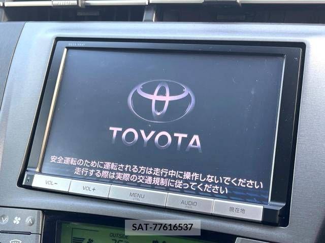Toyota PRIUS 2015-08 322065-2
