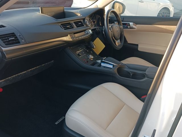Lexus CT 2021-07 25441-19