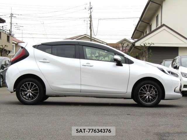 Toyota AQUA 2023-08 291910-3