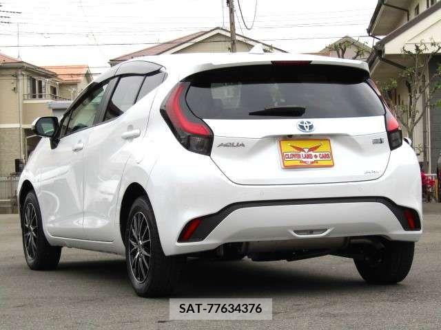 Toyota AQUA 2023-08 291910-8