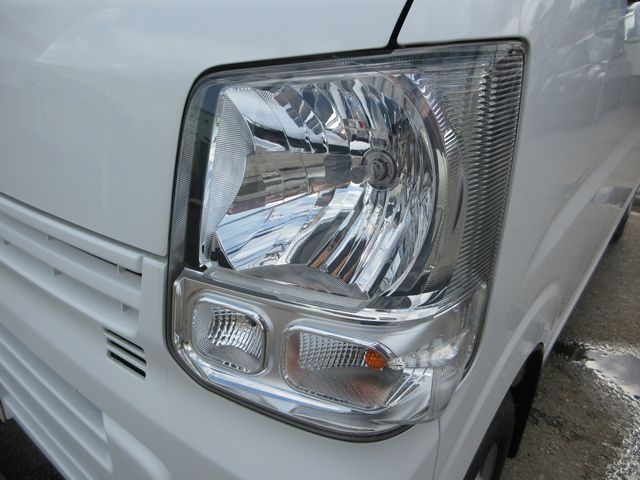 Suzuki EVERY 2017-08 8311-16