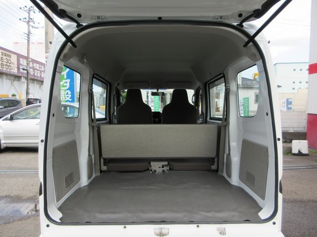 Suzuki EVERY 2017-08 8311-13