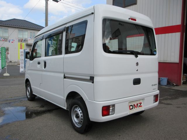 Suzuki EVERY 2017-08 8311-4