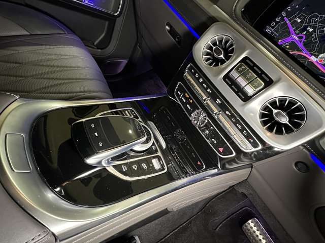 Amg G-CLASS 2023-01 17114-16