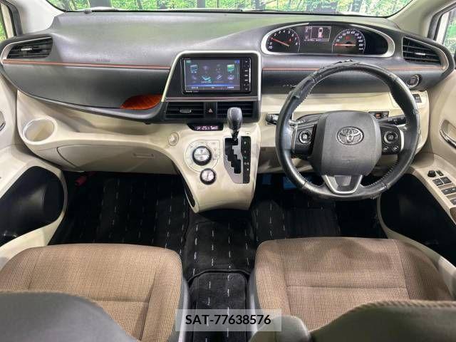 Toyota SIENTA 2015-12 368180-1