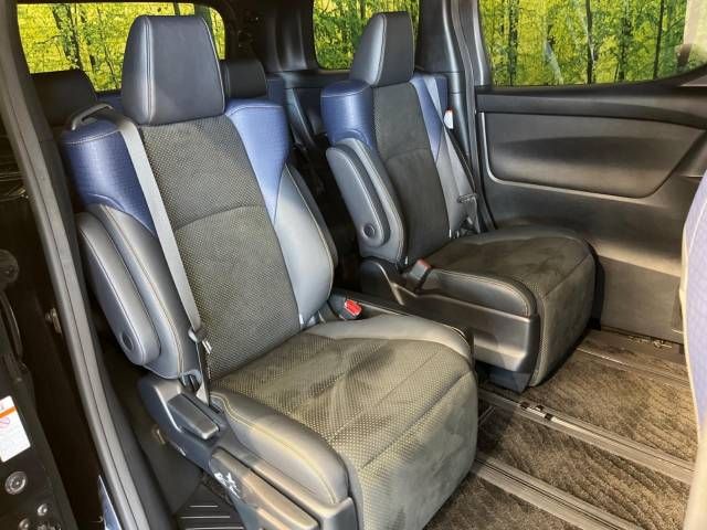 Toyota VELLFIRE 2017-02 190897-9