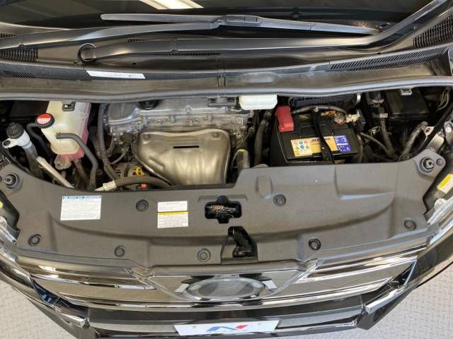 Toyota VELLFIRE 2017-02 190897-19