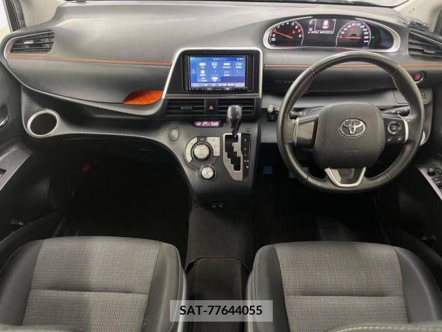Toyota SIENTA 2021-03 298392-1
