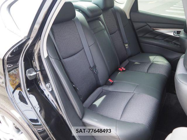 Nissan FUGA 2016-03 324784-20