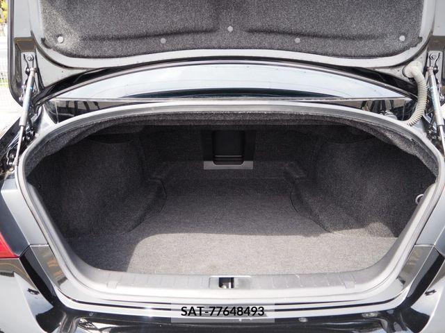 Nissan FUGA 2016-03 324784-25