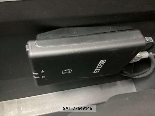 Mitsubishi EK X 2022-10 214558-9