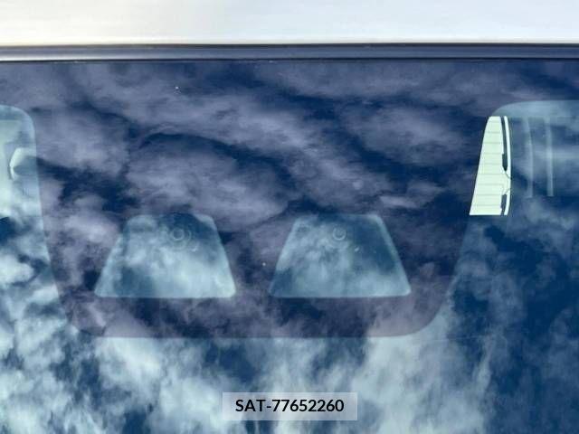 Toyota ROOMY 2018-12 311090-3